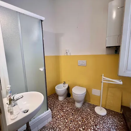 Vicolo Dell'oro بيت ضيافة سيينا