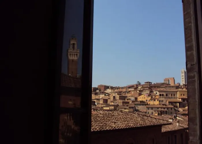 Vicolo Dell'oro 3* Siena