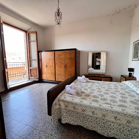 Vicolo Dell'oro * Siena